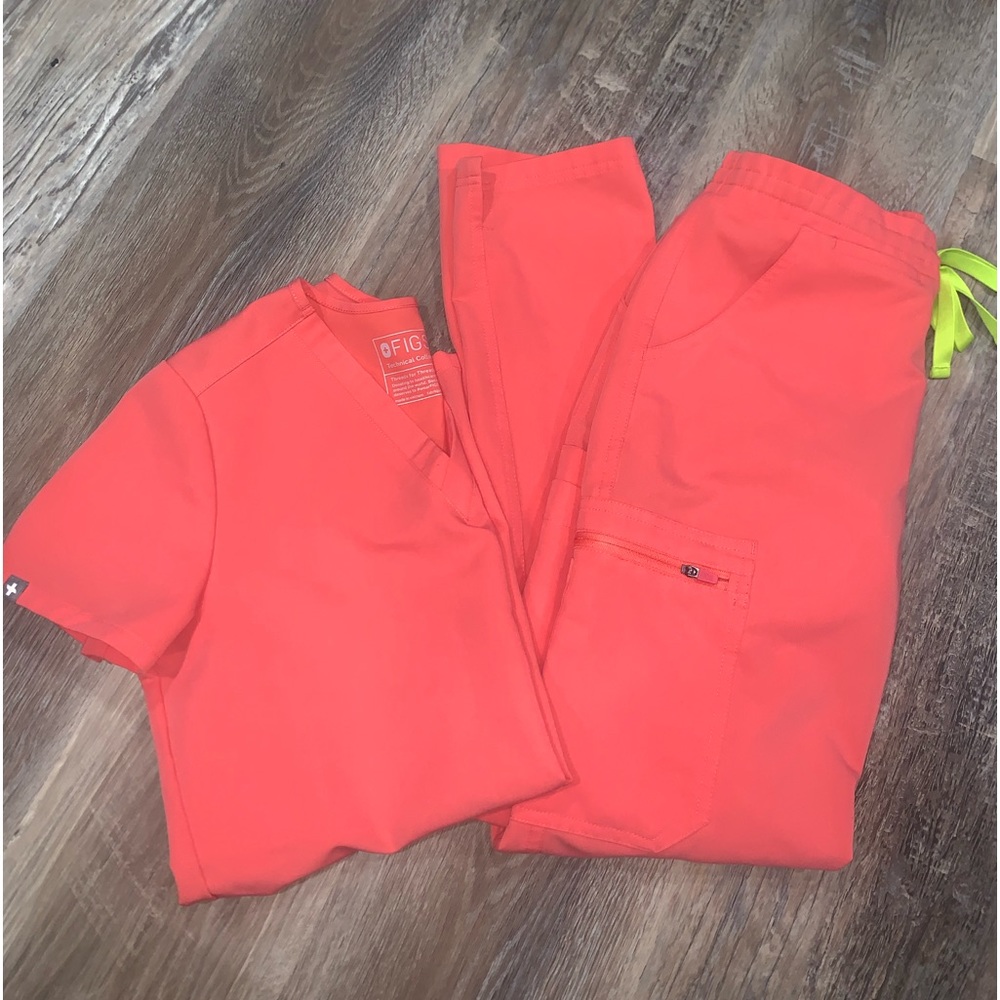 Figs Hot Coral Set- XXS. Yola Pants/ One Pocket Top
